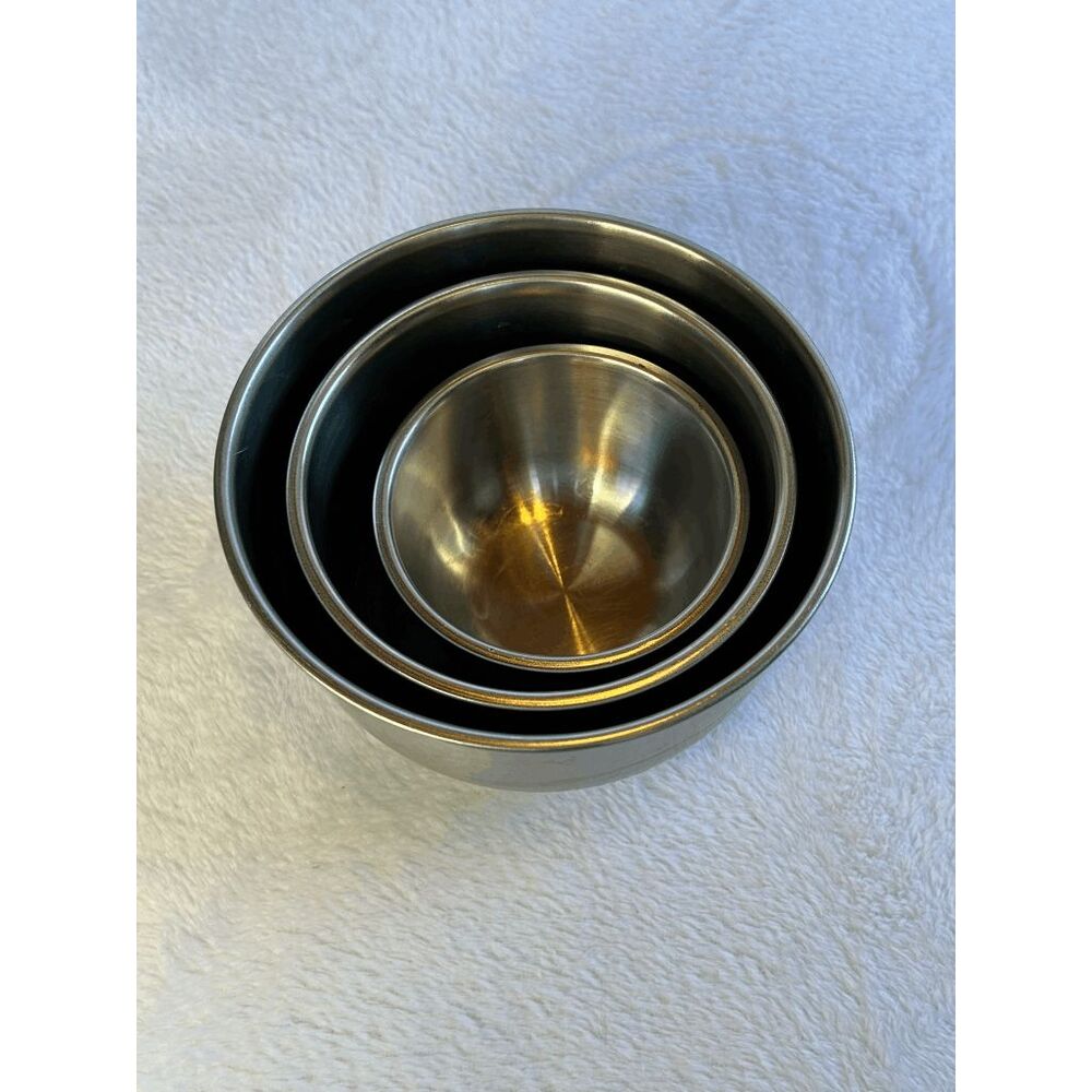 Three Metal Nesting Bowl Set, Kitchen, Cooking/Baking Set - Picture 6 of 8